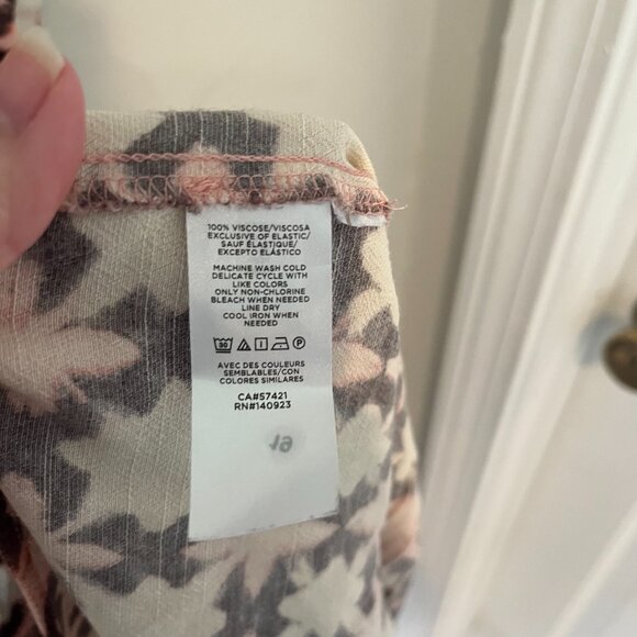 LOFT Sun washed Floral Tiered Midi Dress Pink Size 10 - Picture 9 of 10